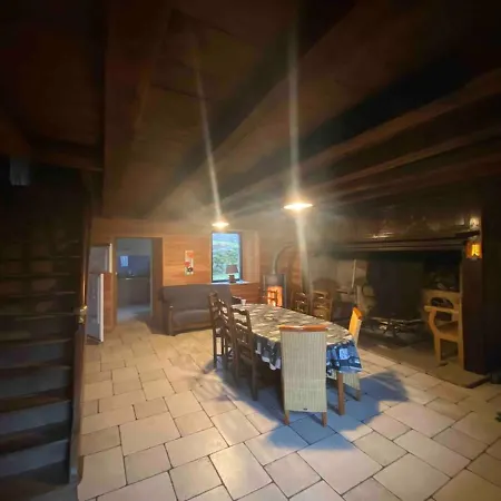Maison Typique 10 Personnes Au Coeur Du Puy Mary Casa vacanze Mandailles-Saint-Julien