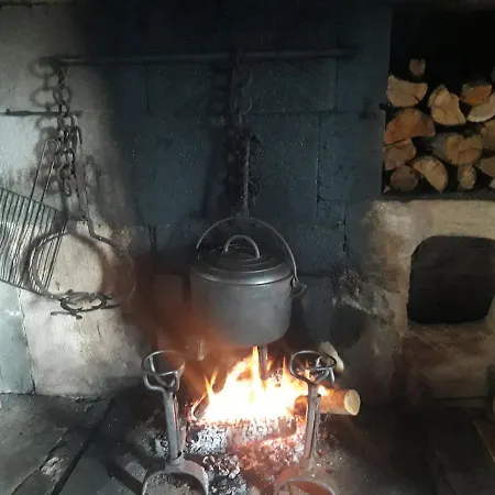 Maison Typique 10 Personnes Au Coeur Du Puy Mary Casa vacanze Mandailles-Saint-Julien